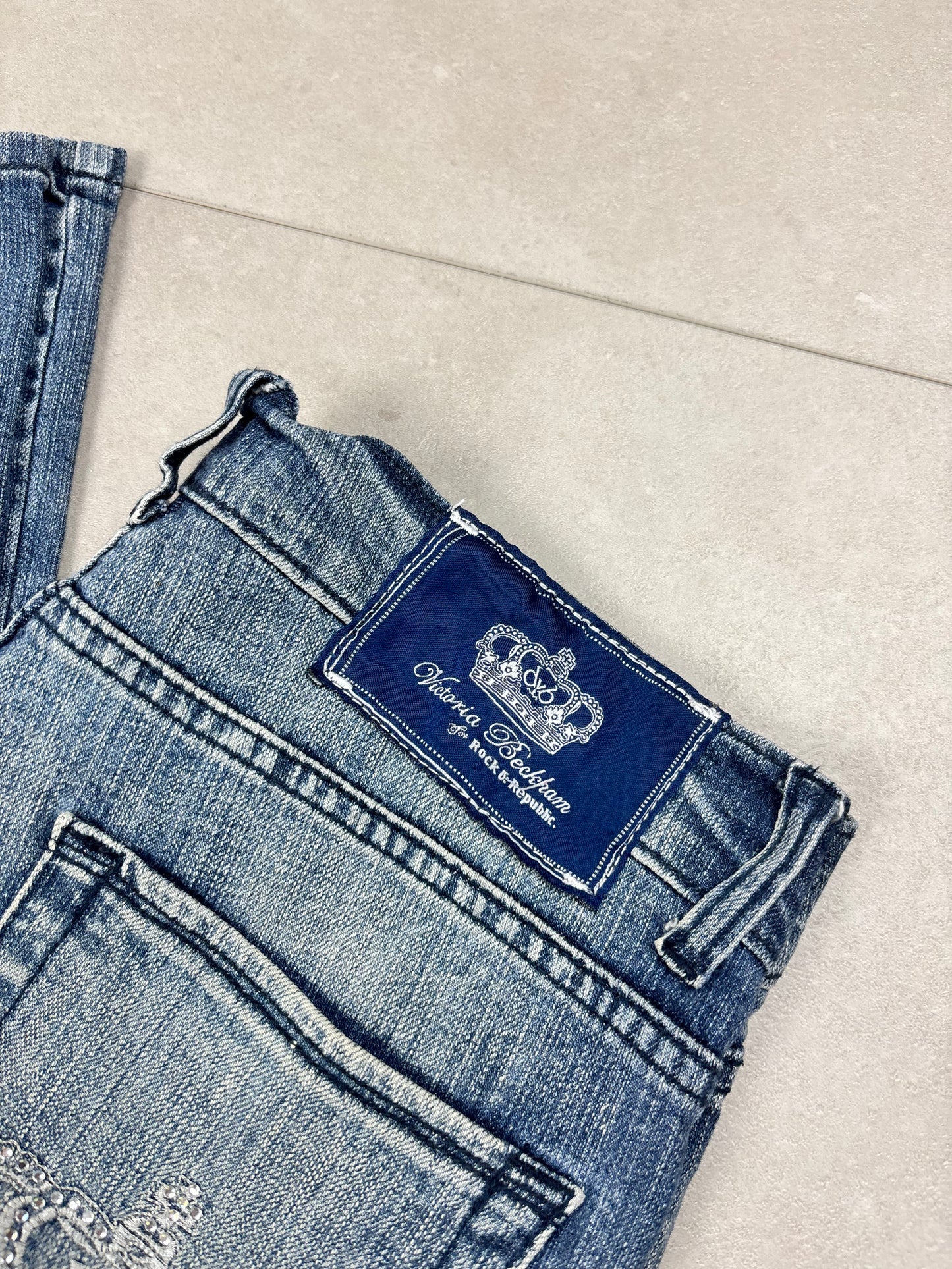 Victoria Beckham Low Waist Straight-Leg Bootcut Jeans Blau · W30