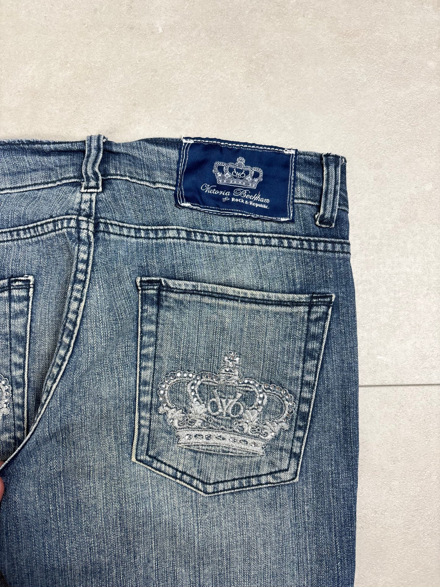Victoria Beckham Low Waist Straight-Leg Bootcut Jeans Blau · W30