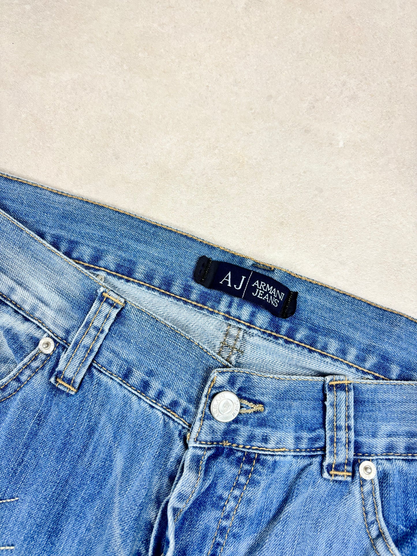 Emporio Armani Big Print Straight Leg / Baggy Jeans · M