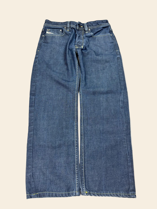 Diesel × Adidas Adi-Larkee Jeans Selten · W29