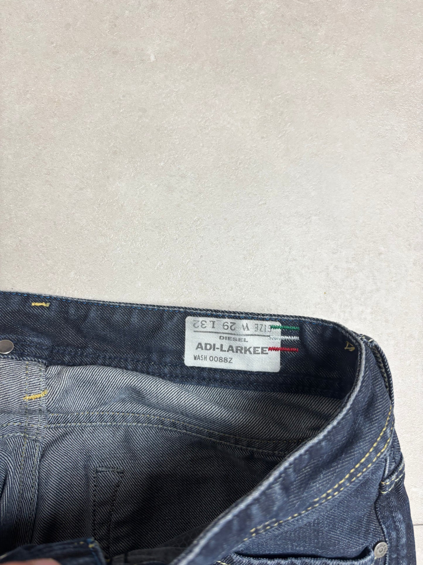 Diesel × Adidas Adi-Larkee Jeans Selten · W29