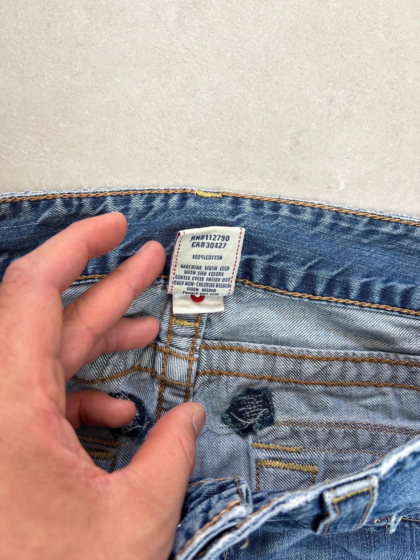 True Religion Low Waist Flare Bootcut Jeans Blau · W31