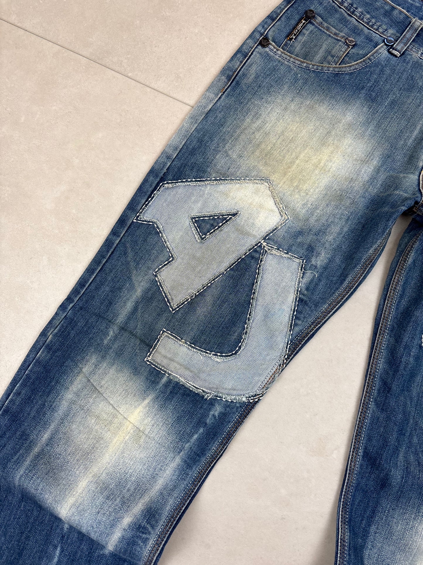 Emporio Armani (AJ) Big Print Baggy / Straight-Leg Jeans Selten · W32