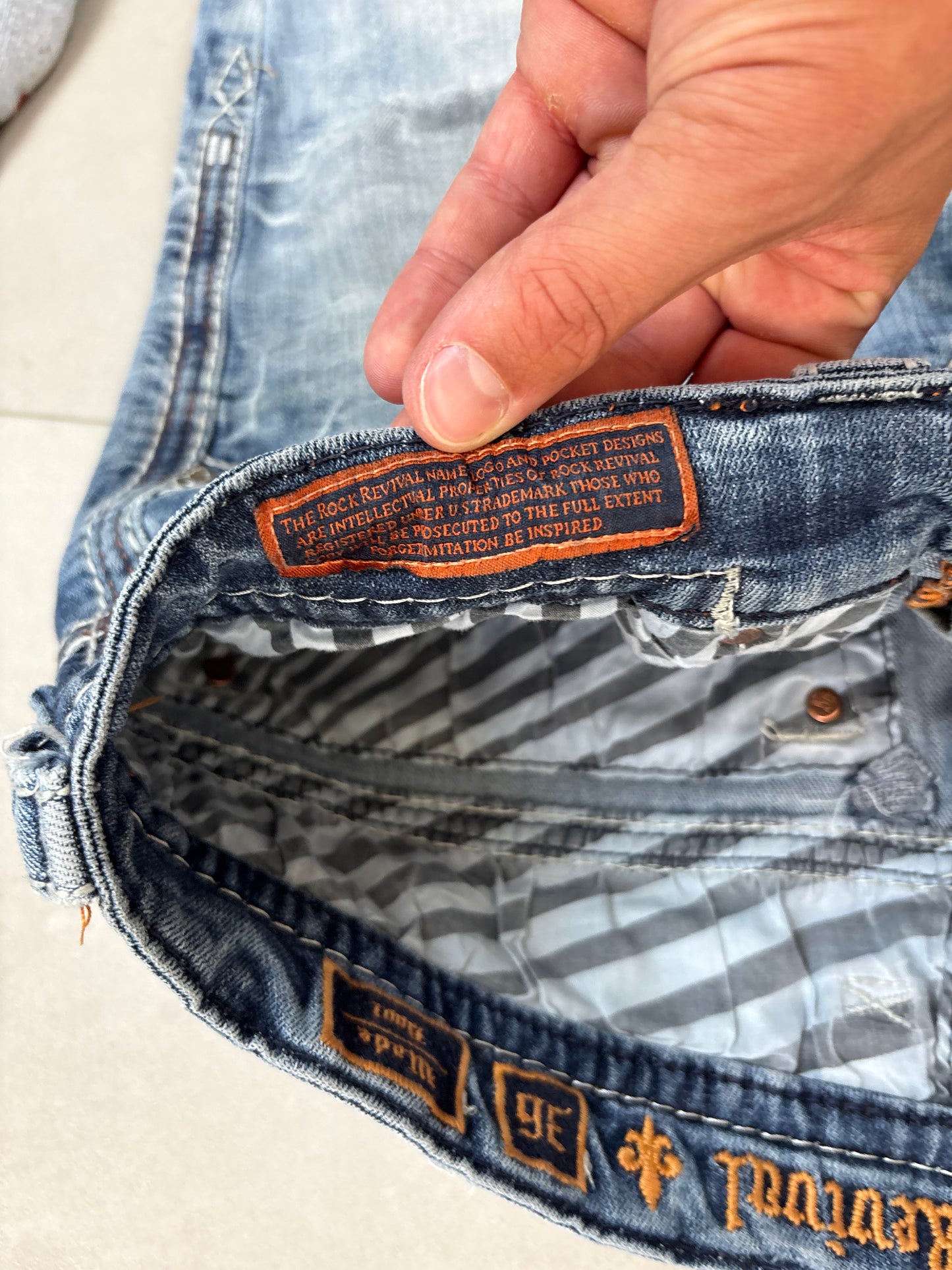 Rock Revival Baggy Bootcut Jeans · W36