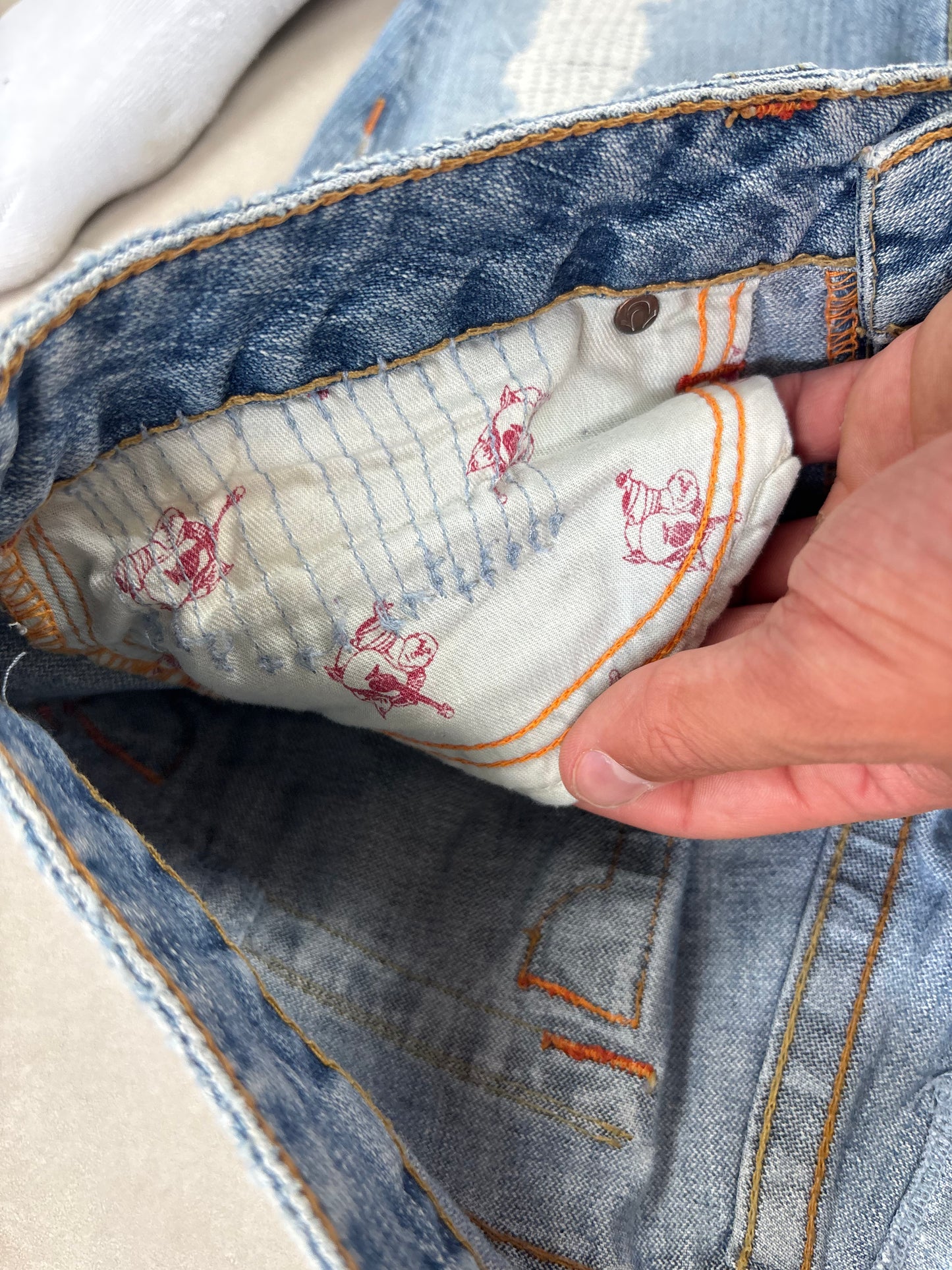 True Religion Ripped Low Waist Flare Jeans Blau · W31