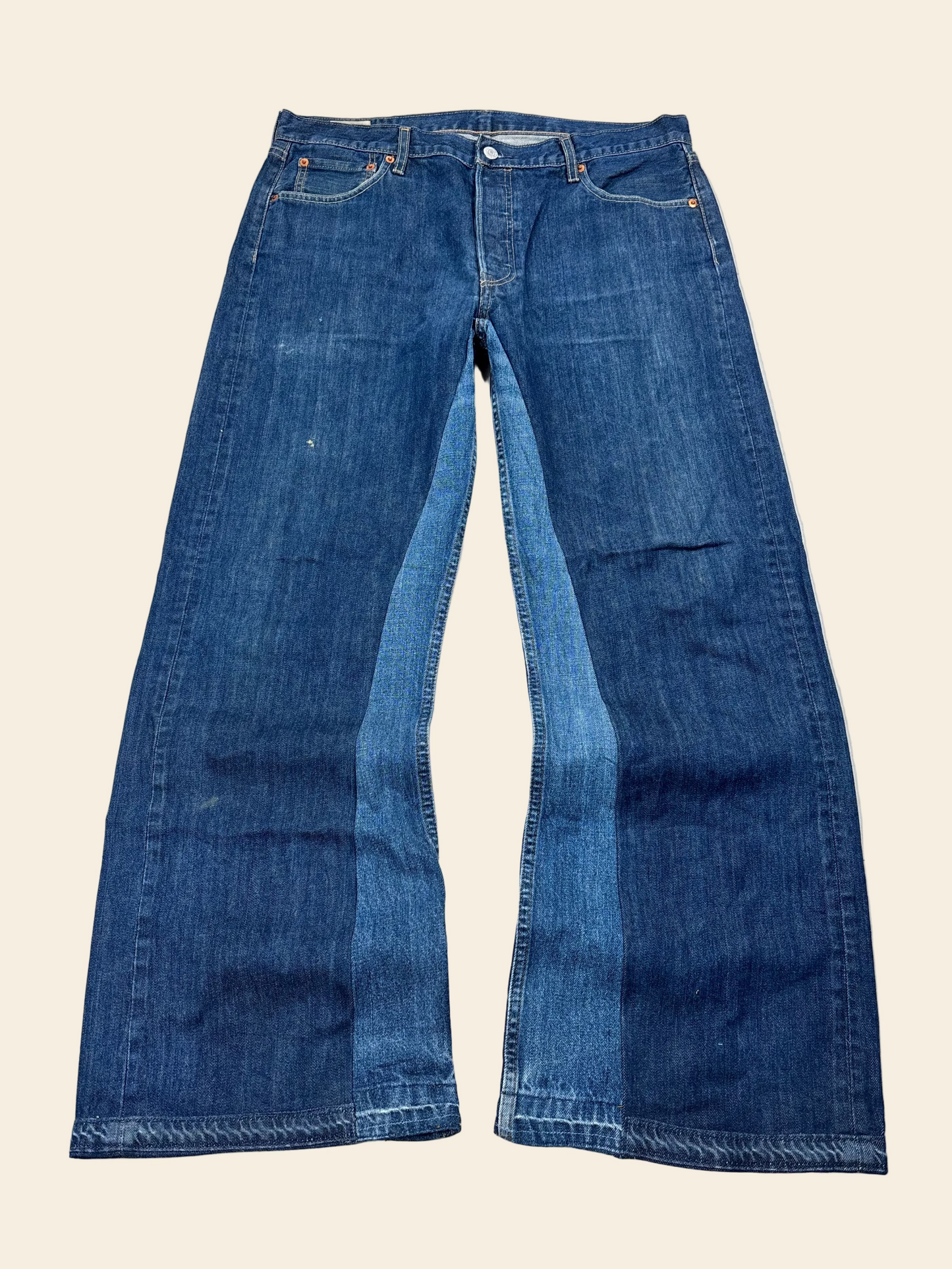 Levi's 501 Baggy Flared Jeans (Custom) · W36