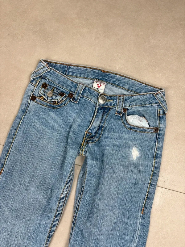 True Religion Low Waist Flare Bootcut Jeans · W25