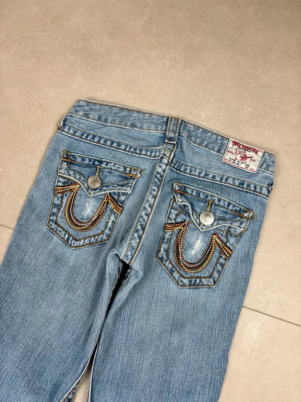 True Religion Low Waist Flare Bootcut Jeans · W25