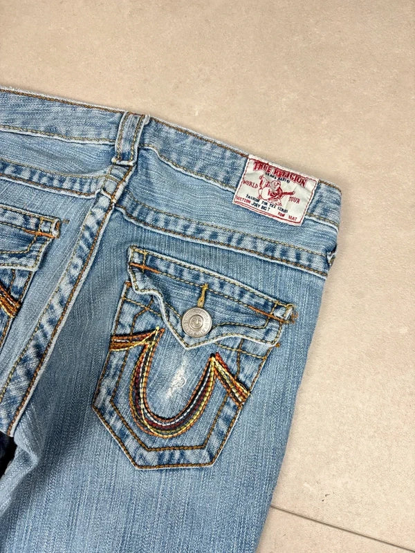 True Religion Low Waist Flare Bootcut Jeans · W25