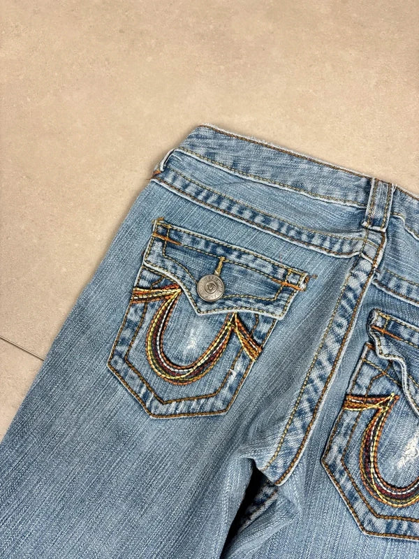 True Religion Low Waist Flare Bootcut Jeans · W25